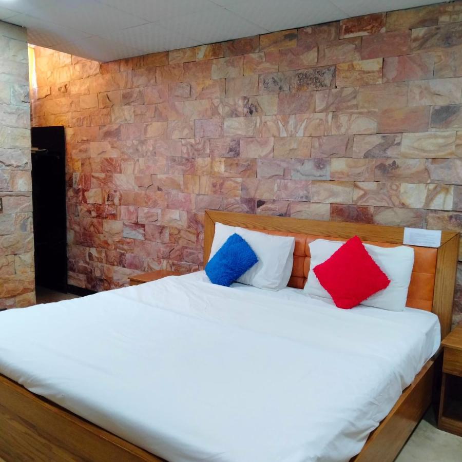 Hotel Vista Inn Dha Rawalpindi Exterior photo