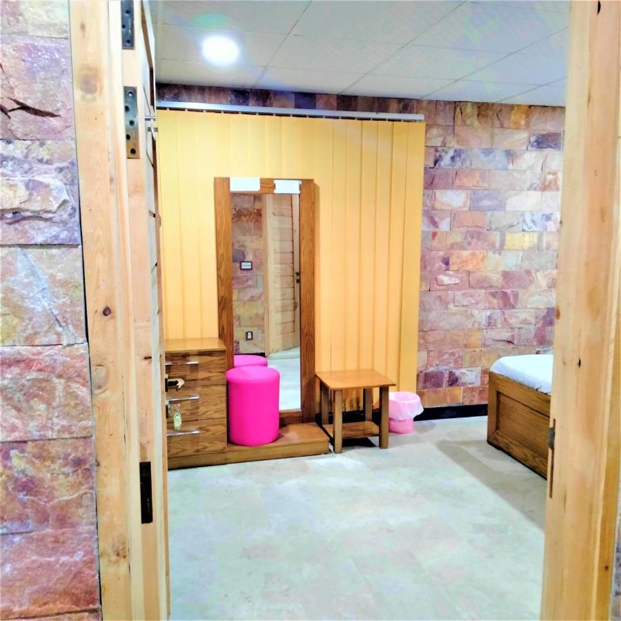 Hotel Vista Inn Dha Rawalpindi Exterior photo